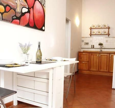 Art Apartment Santa Maria Флоренция Экстерьер фото